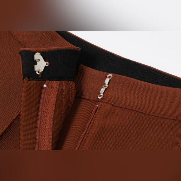 005. HUG ME Bandage Style Pants- Brown - Picture 4 of 6